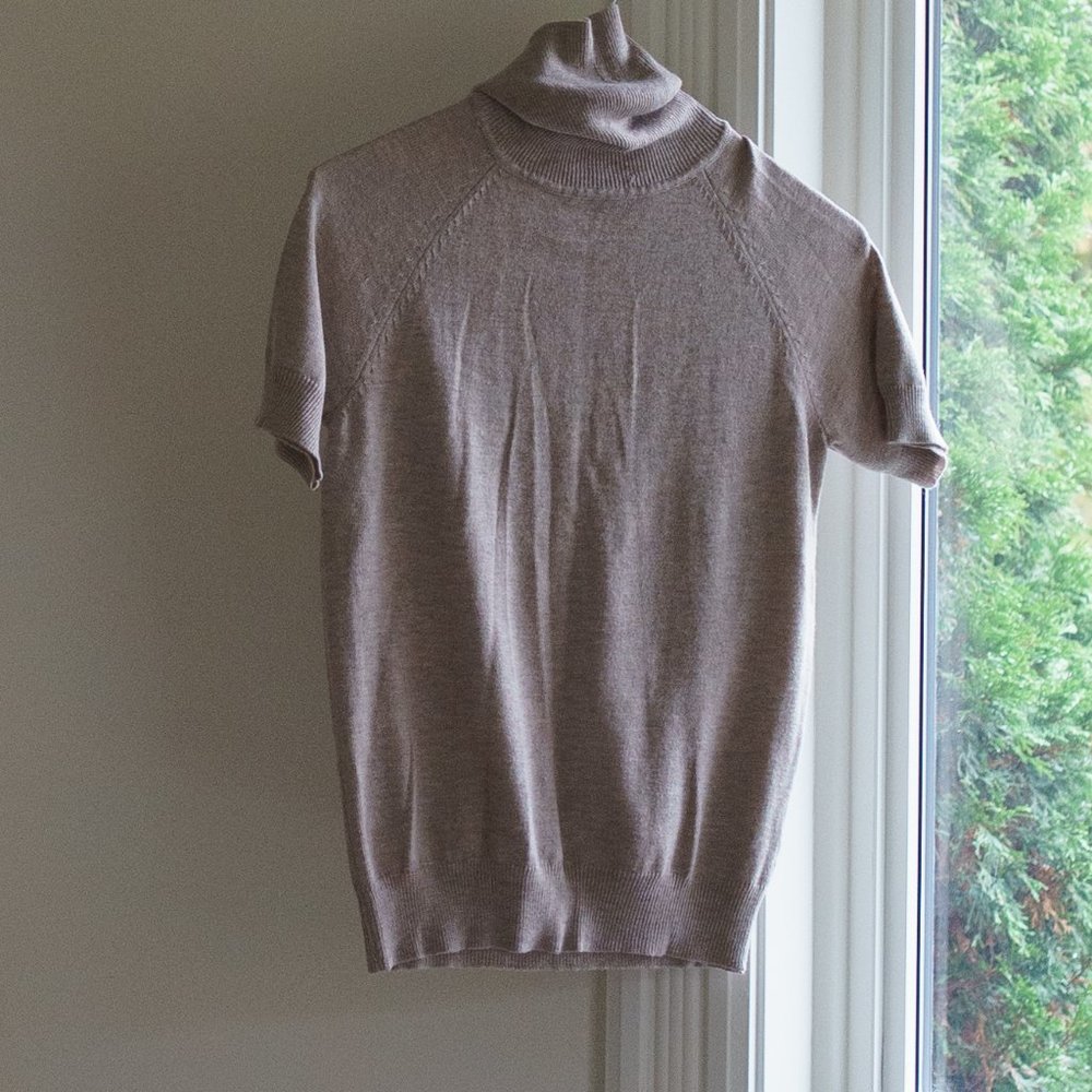 Soft sweater top - beautiful colour